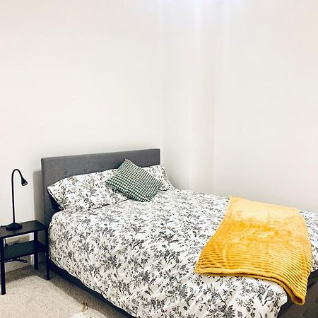 Cosy 2 Bedroom Apartment In Swiss Cottage. Londra Exterior foto