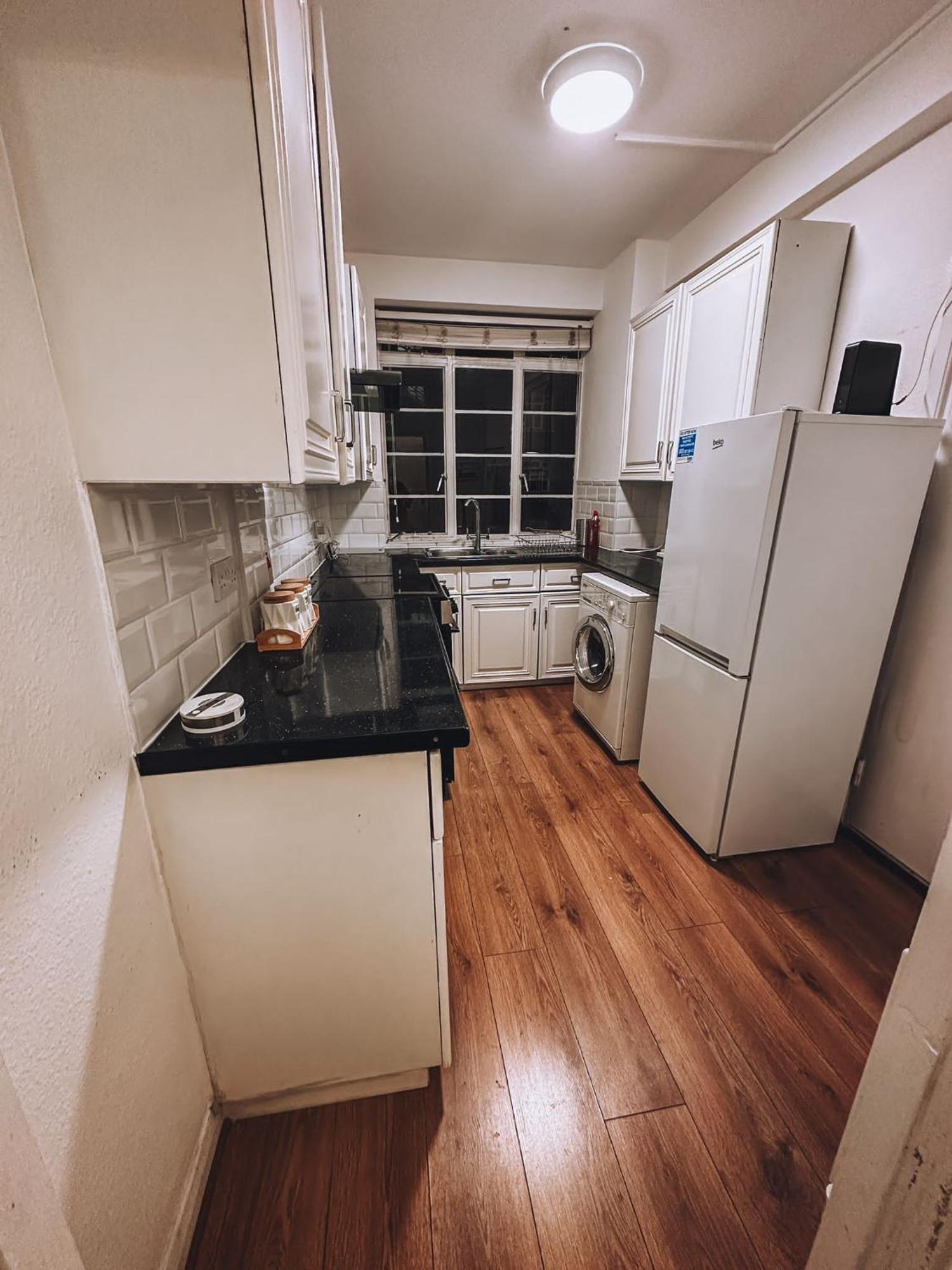 Cosy 2 Bedroom Apartment In Swiss Cottage. Londra Exterior foto