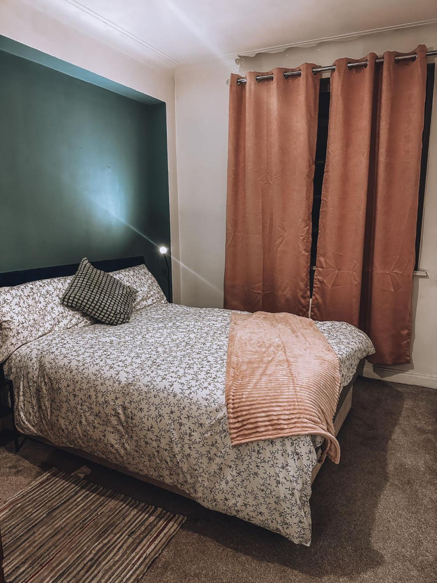 Cosy 2 Bedroom Apartment In Swiss Cottage. Londra Exterior foto
