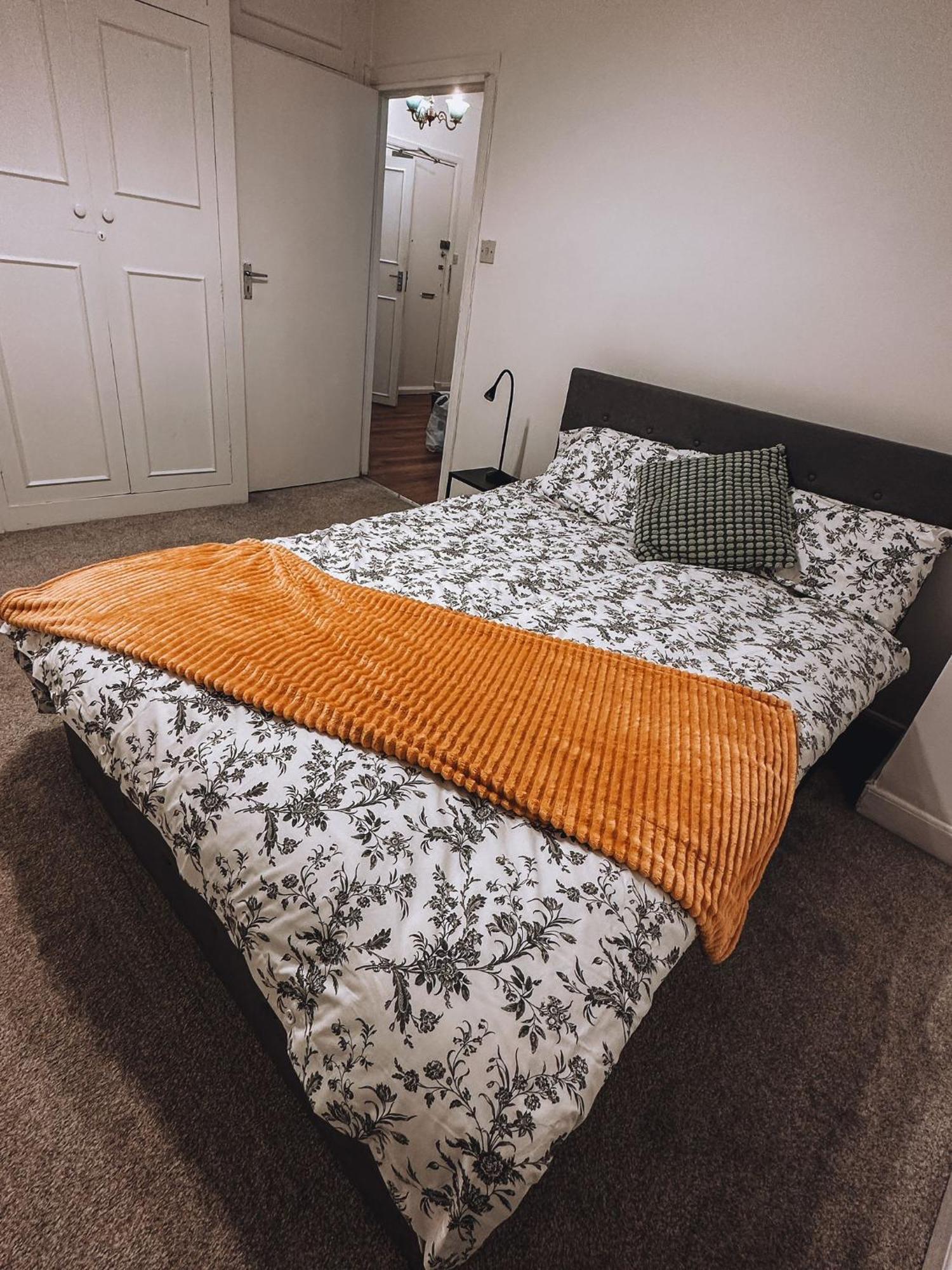 Cosy 2 Bedroom Apartment In Swiss Cottage. Londra Exterior foto