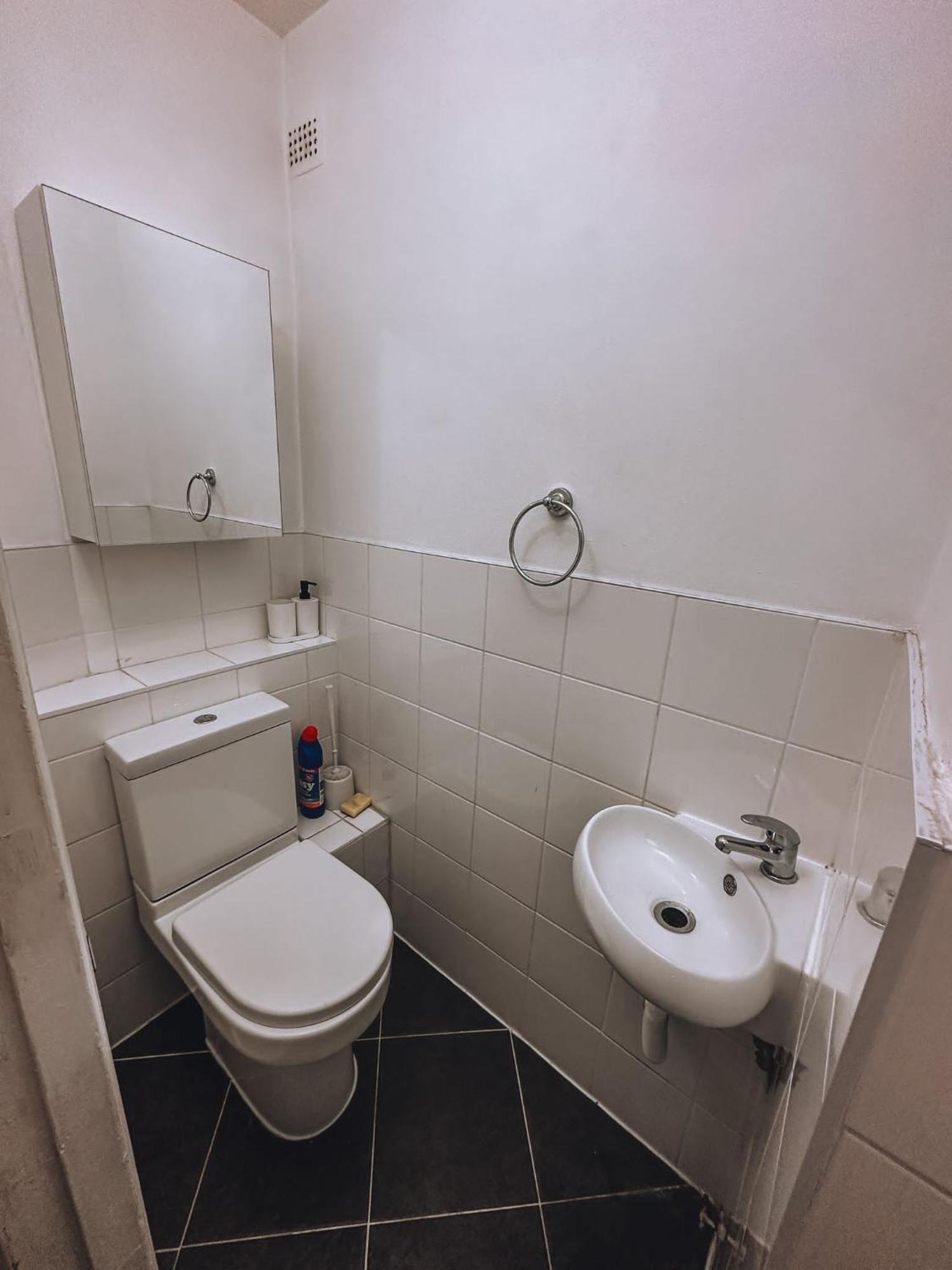 Cosy 2 Bedroom Apartment In Swiss Cottage. Londra Exterior foto